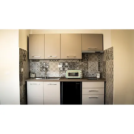 Apartment La Maison D'ambre - Spazioso Centro - 2 Minuti Dalla Metro *